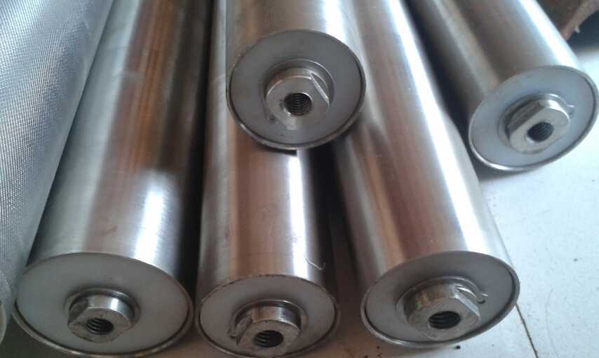 輥?zhàn)虞斔蜋C(jī)，輥道輸送機(jī)
